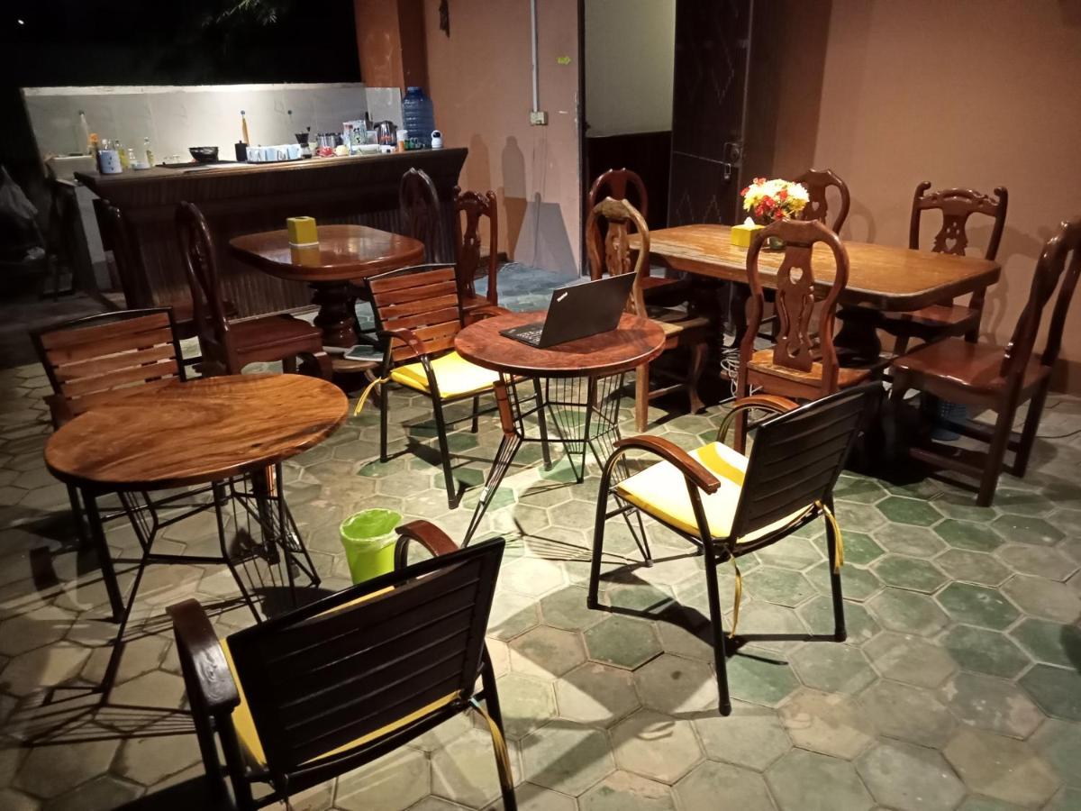 Makers Guesthouse Sziemreap Kültér fotó